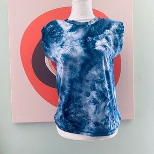 Skinnygirl tie dye muscle tee